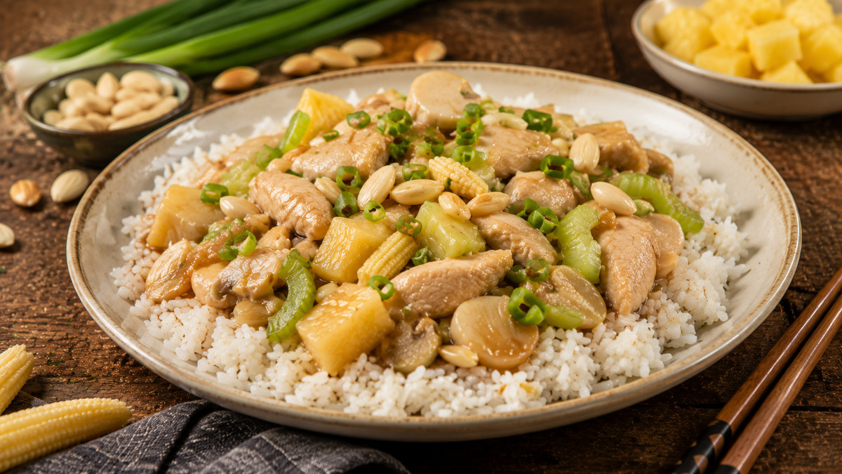 Almond-Chicken and Rice
