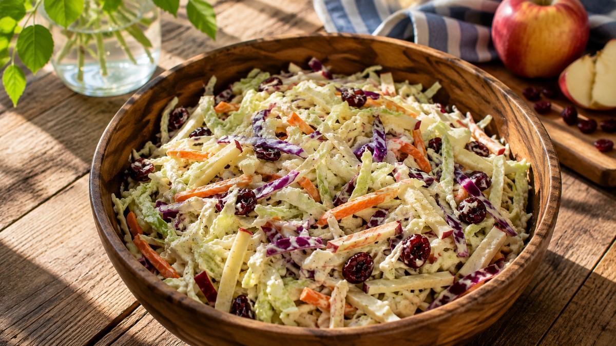 Creamy Apple Coleslaw